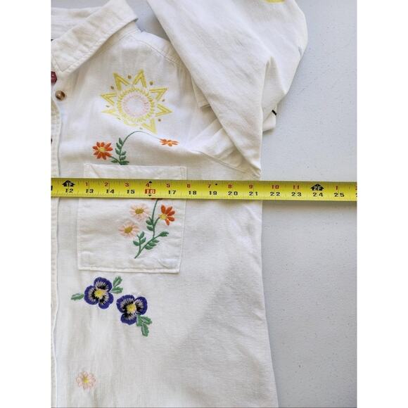 Pilcro Shirt Womens Medium White Cotton Linen Embroidered Button Up Boho Floral - Picture 12 of 16